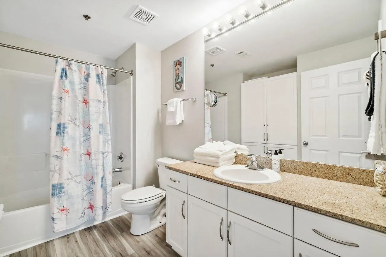 Blissful Sunset At Laketown Wharf #1312 By Nautical Properties Panama City Beach 0*,