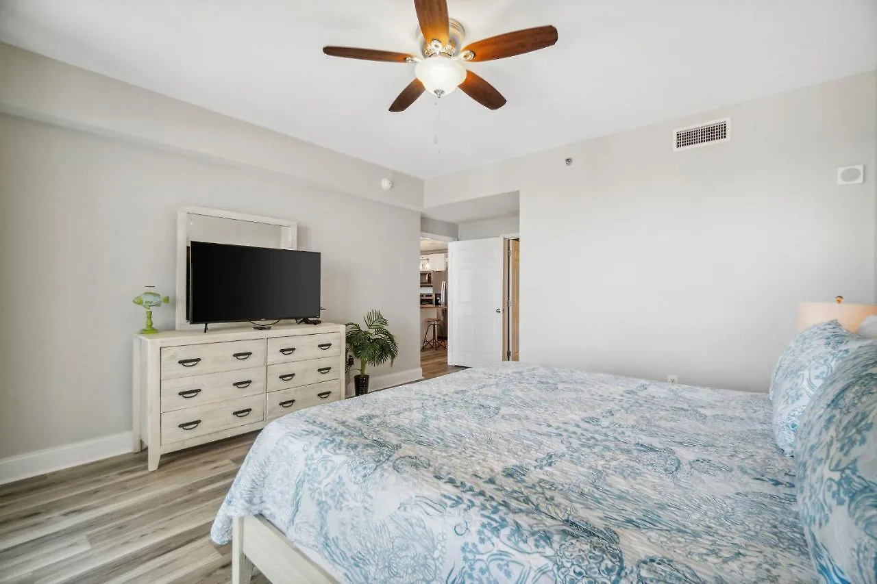 Holiday home Blissful Sunset At Laketown Wharf #1312 By Nautical Properties Panama City Beach