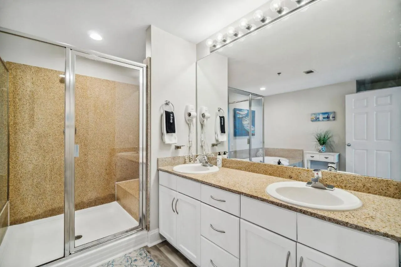 פנמה סיטי ביץ' Blissful Sunset At Laketown Wharf #1312 By Nautical Properties 0*, פנמה סיטי ביץ' ארצות הברית